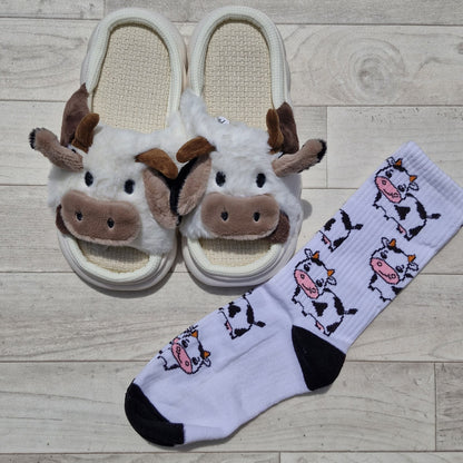 🐄 Pantuflas de Vaquita mas medias de regalo 🎁💖
